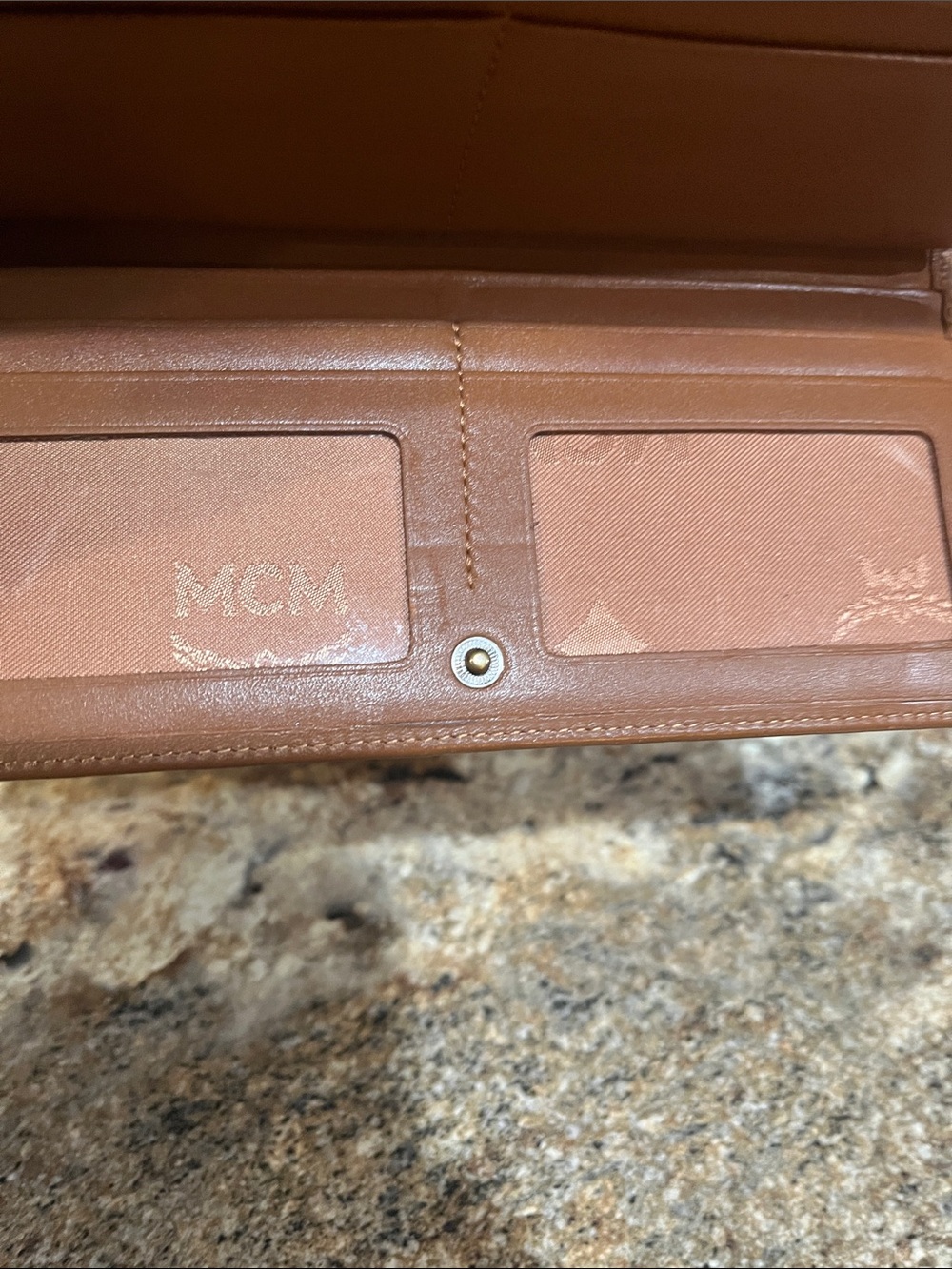MCM EUC Visetos and Dark Brown Coated Canvas and Leather Trifold Wallet - Picture 9 of 10